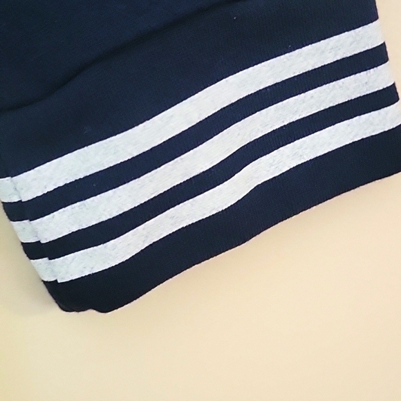 Navy Blue Nautica Women''s Sweater - Picture 4 of 7